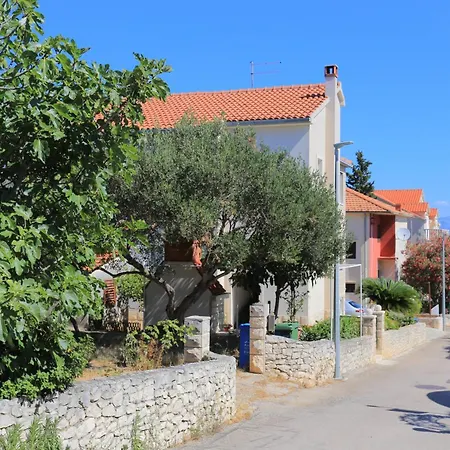 With A Parking Space Supetar, Brac - 21655 * سوبيتار